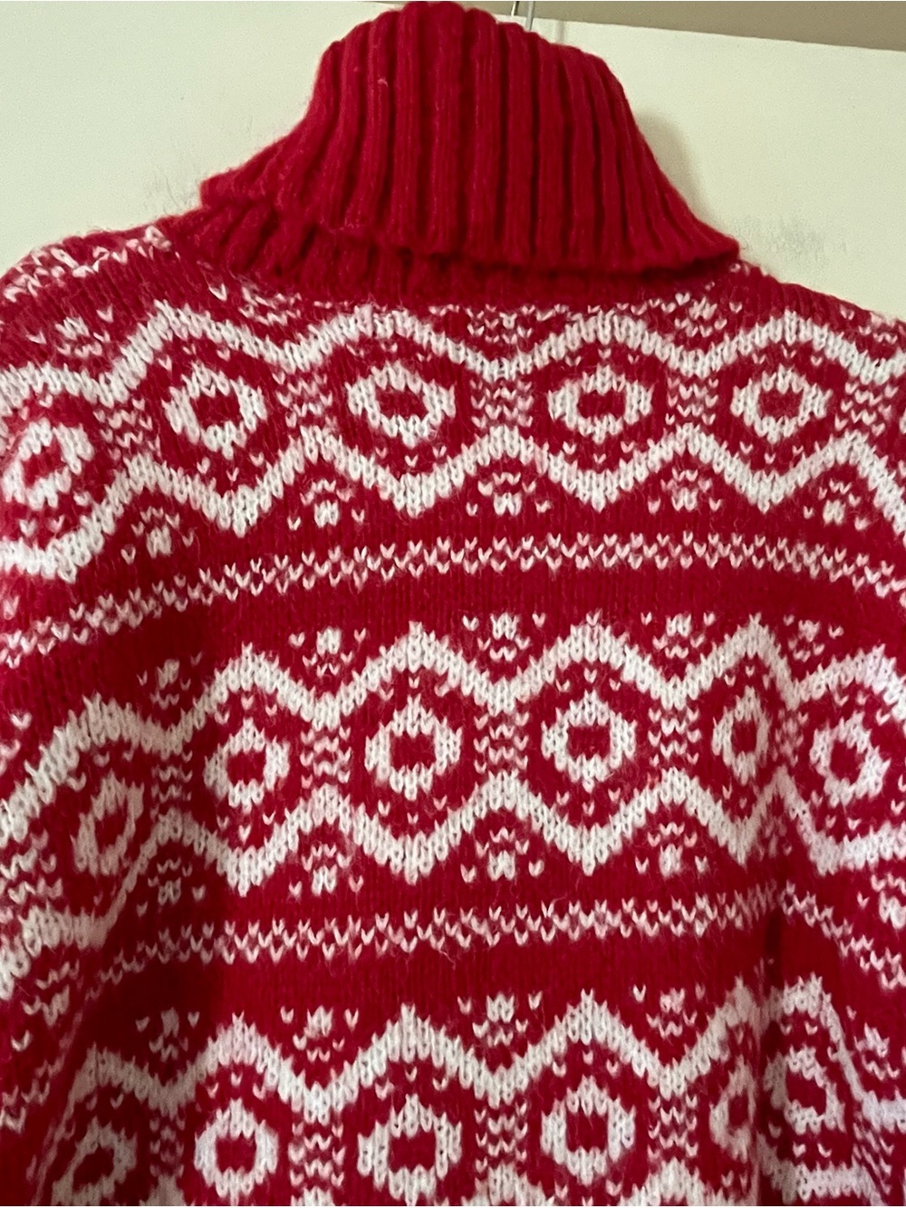 Joseph A. Designer Red & White Fair Isle Turtleneck Sweater Women’s Size 1X - Picture 13 of 14